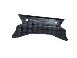 SUPORTE GRADE CHURRASQUEIRA MERCEDES CLC 200 1.8 K 2010 (USA