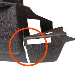 SUPORTE DO BAGAGITO LADO DIREITO FIAT UNO 2004 2008