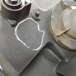 FAROL DIREITO AGILE 10/13 MONTANA 2011/2021 CROMADO AVARIA 