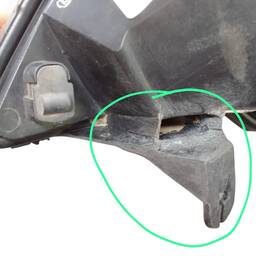 FAROL DIREITO AGILE 10/13 MONTANA 2011/2021 CROMADO AVARIA