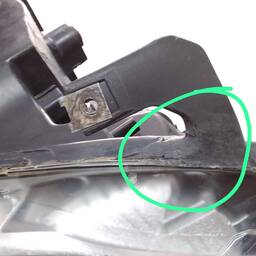 FAROL DIREITO AGILE 10/13 MONTANA 2011/2021 CROMADO AVARIA