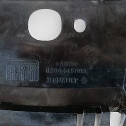 GRADE CENTRAL INFERIOR PARACHOQUE CLIO 2006 A 2012