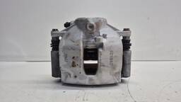 PINÇA FREIO DIANTEIRA ESQUERDA MERCEDES C180 2014 2015