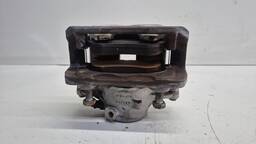 PINÇA FREIO DIANTEIRA ESQUERDA MERCEDES C180 2014 2015