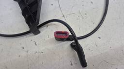 SENSOR ABS TRASEIRO ESQUERDO MERCEDES C180 2014 2015