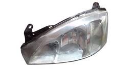 Farol Esquerdo Corsa Montana 2003 2004 a 2007 Pisca Raiado