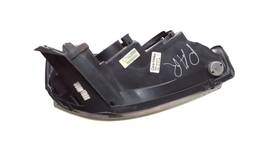 FAROL ESQUERDO CORSA MONTANA 2003 2004 A 2007 PISCA RAIADO