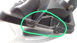 FAROL ESQUERDO KWID 2018 2019 A 2022 AVARIA