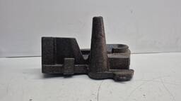 ENGATE CHAVE REBOQUE ISOPOR BMW 118 2013 2014