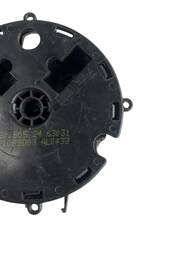 MOTOR RETROVISOR ESQUERDO CHEVROLET TRACKER 2023 HEAT057K