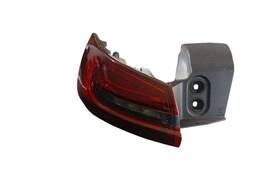 LANTERNA TRASEIRA ESQUERDA FASTBACK 2022/ (CANTO)