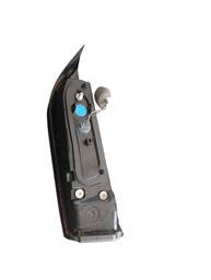 LANTERNA TRASEIRA ESQUERDA FASTBACK 2022/ (MALA)