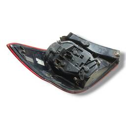 LANTERNA TRASEIRA DIREITA KA HATCH 2015 2016 A 2018