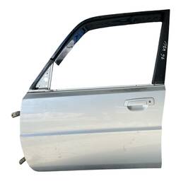 PORTA DIANTEIRA ESQUERDA PAJERO TR4 2010/2015 ORIGINAL