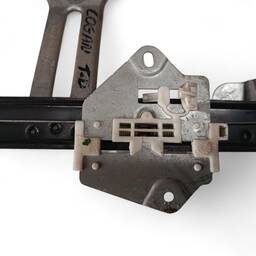 MÁQUINA VIDRO PORTA TRASEIRA DIR SANDERO 15/ LOGAN 14/24 MAN