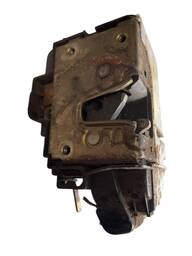 FECHADURA PORTA DIAT DIR GOLF POLO BORA NEW BEETLE 98 A 13