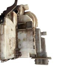 FECHADURA PORTA DIAT DIR GOLF POLO BORA NEW BEETLE 98 A 13