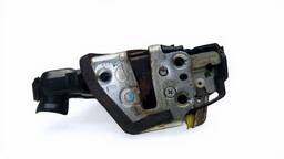 FECHADURA PORTA DE COROLLA 03/14 HILUX SW4 06/15 RAV4 07/18