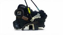 FECHADURA PORTA DE COROLLA 03/14 HILUX SW4 06/15 RAV4 07/18