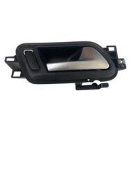 Maçaneta Int. Porta Dianteira/Traseira Direita Amarok 2011/