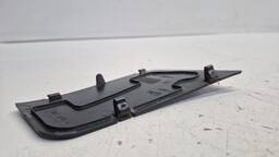 ACABAMENTO LANTERNA TRASEIRA DIREITA BMW 118I 2014