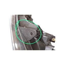 FAROL ESQUERDO CLIO 2013 A 2016 (RECUPERADO) 