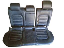 Jogo Bancos Traseiros VW Jetta 2011 a 2014 Com Detalhes