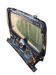 TAMPA TRASEIRA PEUGEOT 206 207 2002 2003 A 2014 (DETALHE)