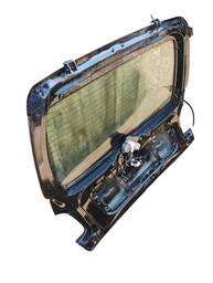 TAMPA TRASEIRA PEUGEOT 206 207 2002 2003 A 2014 (DETALHE)