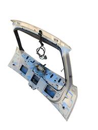 TAMPA TRASEIRA FOCUS HATCH 2001 2002 A 2009