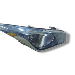 FAROL DIREITO HB20 2013 A 2019 MÁSCARA NEGRA