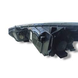 FAROL DIREITO HB20 2013 A 2019 MÁSCARA NEGRA