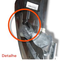 FAROL DIREITO HB20 2013 A 2019 MÁSCARA NEGRA