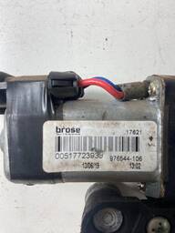 MAQUINA VIDRO DIANTEIRA ESQUERDA STRADA WORKING 2014/2020