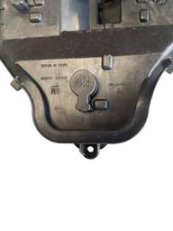 TAMPA CIRCUITO LANTERNA TRAS ESQ GM ONIX 52150618