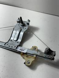 MÁQUINA VIDRO TRAS. DIR. MANUAL SANDERO 2014 À 2021 