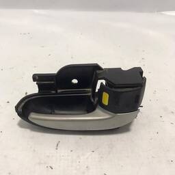 Maçaneta Interna Dianteira/Traseira Direita Etios 2013/2021