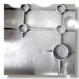 MOLDURA PORTA-MALAS ESQUERDA FORD KA 2015 A 2021 E3B5A31017