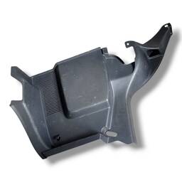 ACABAMENTO PORTA MALAS DIREITO FORD KA 2015 A 2020