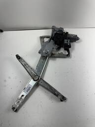 Máquina Vidro Porta Dianteira Esquerda Omega 1992 À 1998