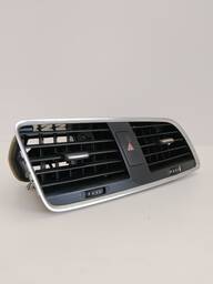 DIFUSOR DE AR CENTRAL PAINEL AUDI Q3 RSQ3 2011 2012 A 2018
