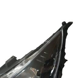 FAROL ESQUERDO HB20 2023 2024 2025/ S/ LED