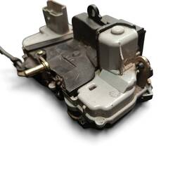 FECHADURA PORTA TRASEIRA DIREITA XSARA PICASSO 2001 A 2012