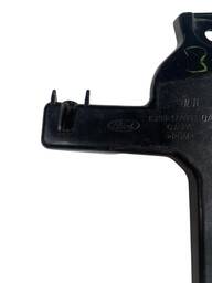 GUIA PARACHOQUE DIANTEIRO DIREITO KA 2015 2016 A 2021