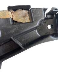 GUIA PARACHOQUE DIANTEIRO DIREITO SANDERO 15/ LOGAN 14/2020