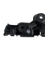 GUIA PARACHOQUE DIANTEIRO DIREITO SANDERO 15/ LOGAN 14/2020