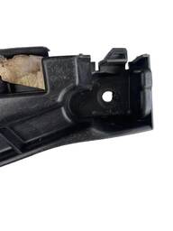 GUIA PARACHOQUE DIANTEIRO DIREITO SANDERO 15/ LOGAN 14/2020