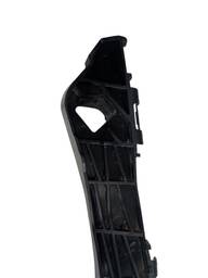 GUIA PARACHOQUE TRASEIRO DIREITO ETIOS SEDAN 2013 A 2021