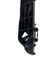 GUIA PARACHOQUE TRASEIRO DIREITO ETIOS SEDAN 2013 A 2021