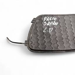 MOLDURA FAROL MILHA DIREITO PALIO SAPÃO